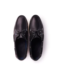 ADMIRALS LEATHER DECK SHOE