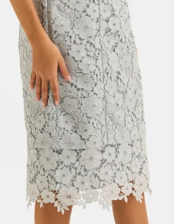 ADMIRE LACE DRESS