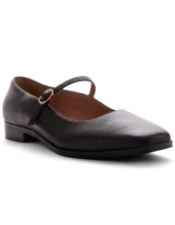 ANDREA FLAT
