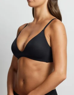 Attitude Wireless Plunge Bra
