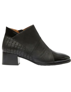AUSTIN ANKLE BOOT