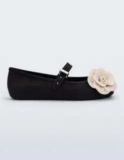 BALLERINA PETALS