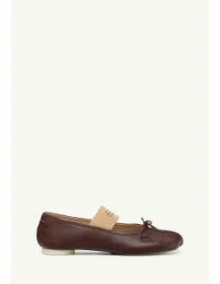 BALLET SHOE