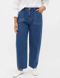 BARREL LEG POCKET JEAN