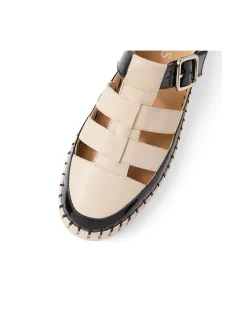 Bentaya Patent Leather Fisherman Platforms