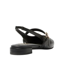 BIANCA FLAT