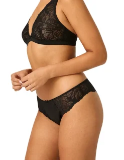Camille Thong Light Absorbency