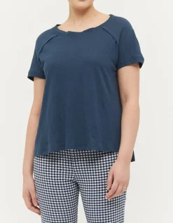Camino Tee