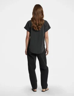 CHLOE CREW TEE