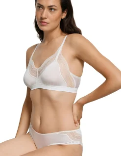 Cira Soft Cup Bra