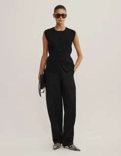 Compact Knit Vest