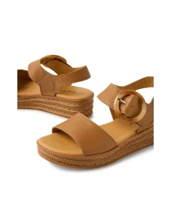 Cubbie Buckled Platform Leather Sandals