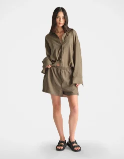 D-LUXE TEXTURED SHORT