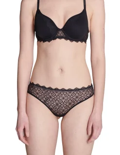 ESCALE TANGA