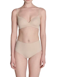Essentiel Control Brief