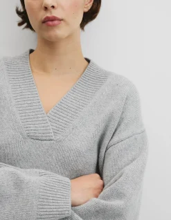 Extrafine Merino Longline V-Neck Neck Knit