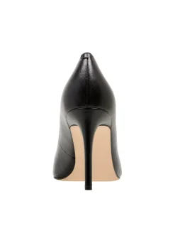 Ezra Pumps