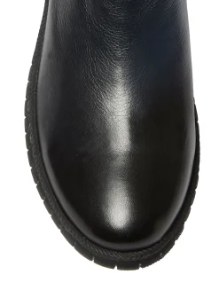 FACTOR ANKLE BOOT