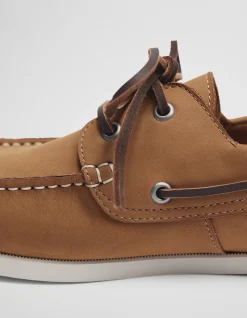 Flynn Nubuck Leather Boat Shoe