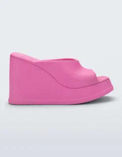 FREE SLIP