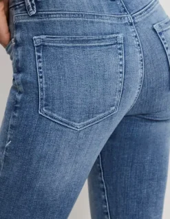 Good Legs Sculpting Mid Rise Straight Jeans 70 cm