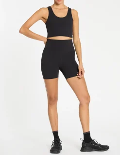 In Motion Scoop Bra