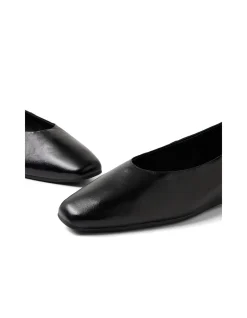 Kapit Patent Leather Square Toe Flats