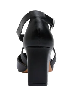 KARA HEEL