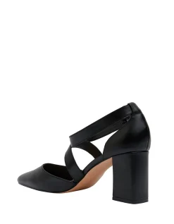 KARA HEEL
