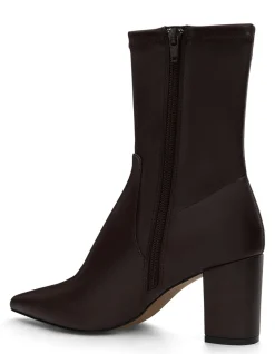 KARLY BOOT