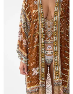 KIMONO LAYER WITH COLLAR