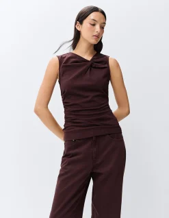 KNOT DETAIL SLEEVELESS TEE