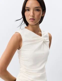 KNOT DETAIL SLEEVELESS TEE