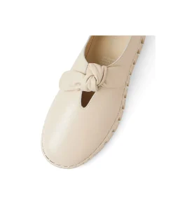 Kobas Bow Detail Leather Flats