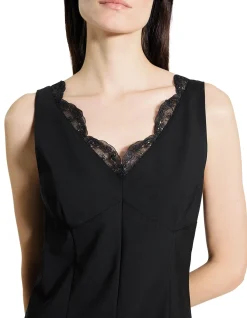 LACE TAILOR TOP