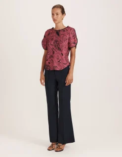 LAKEWOOD CONTRAST DETAIL TOP