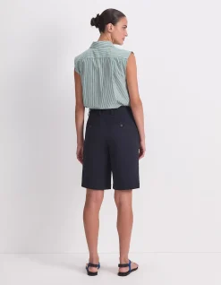 LAURA CHINO SHORT
