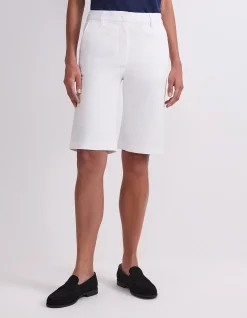 LAURA CHINO SHORT