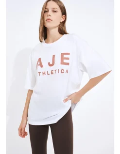 Logo Tshirt