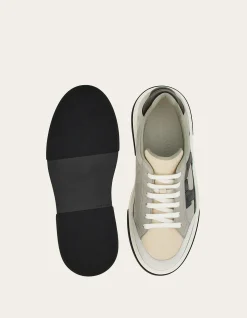 LOW CUT SNEAKER WITH GANCINI OUTLINE