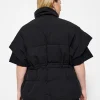 MACIE GILET
