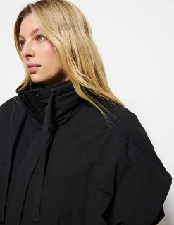 MACIE GILET
