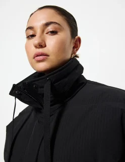 MACIE GILET