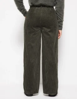 MADELYN PANT