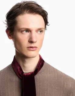MAN'S PULLOVER