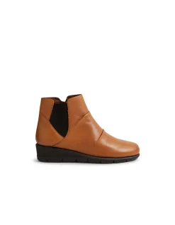 MARCEI SU NEW TAN CHOC LEATHER ELASTIC
