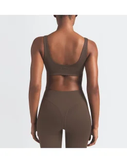 Matte Scoop Neck Bra