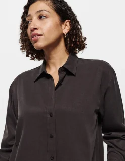 MEGAN SHIRT