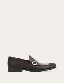 MOCCASIN WITH GANCINI ORNAMENT