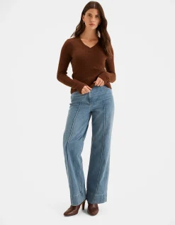 Neve V-Neck Knit